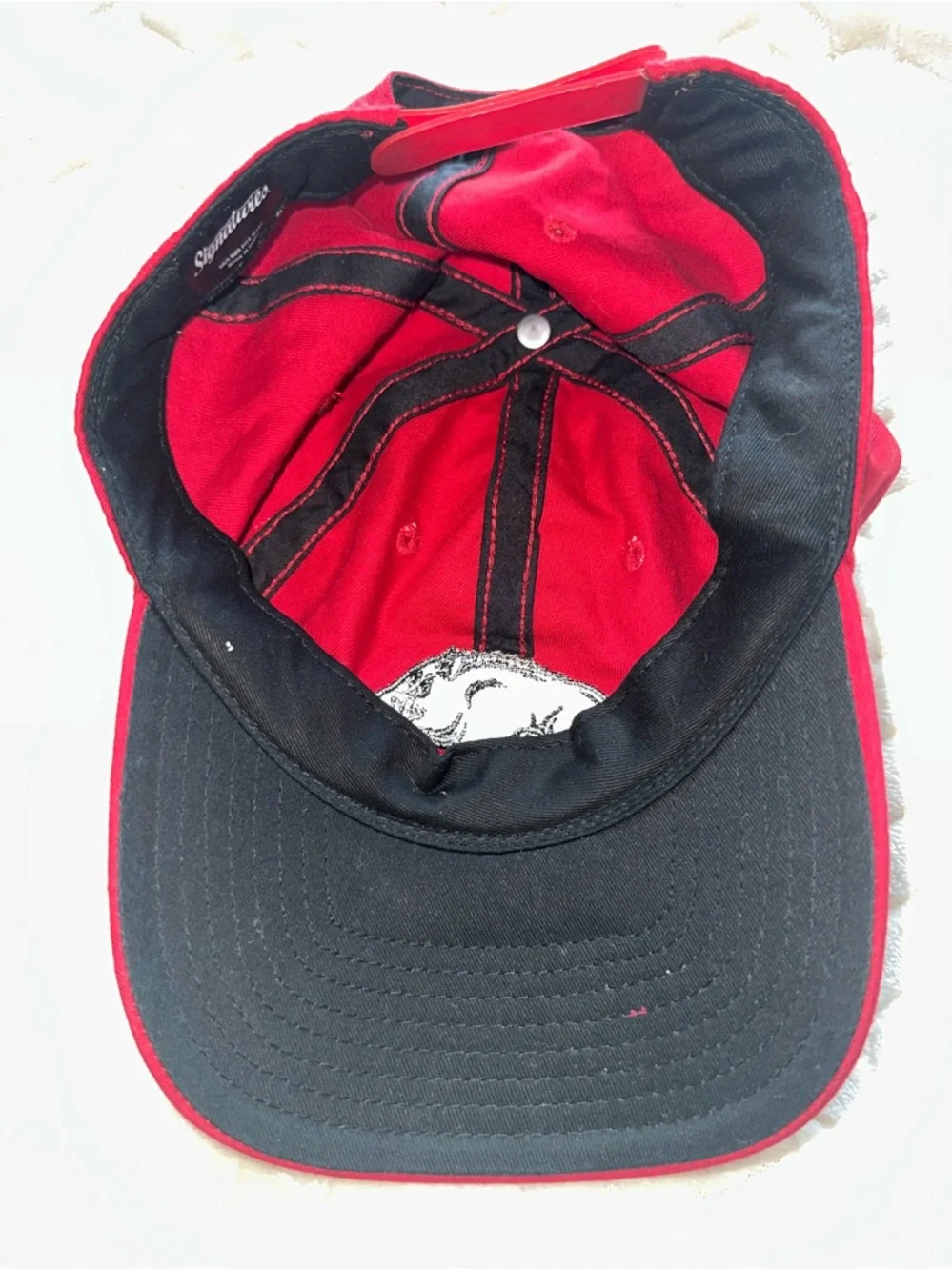 Signatures Arkansas Razorback Red Razorback Logo One Size Adjustable - Picture 3 of 6